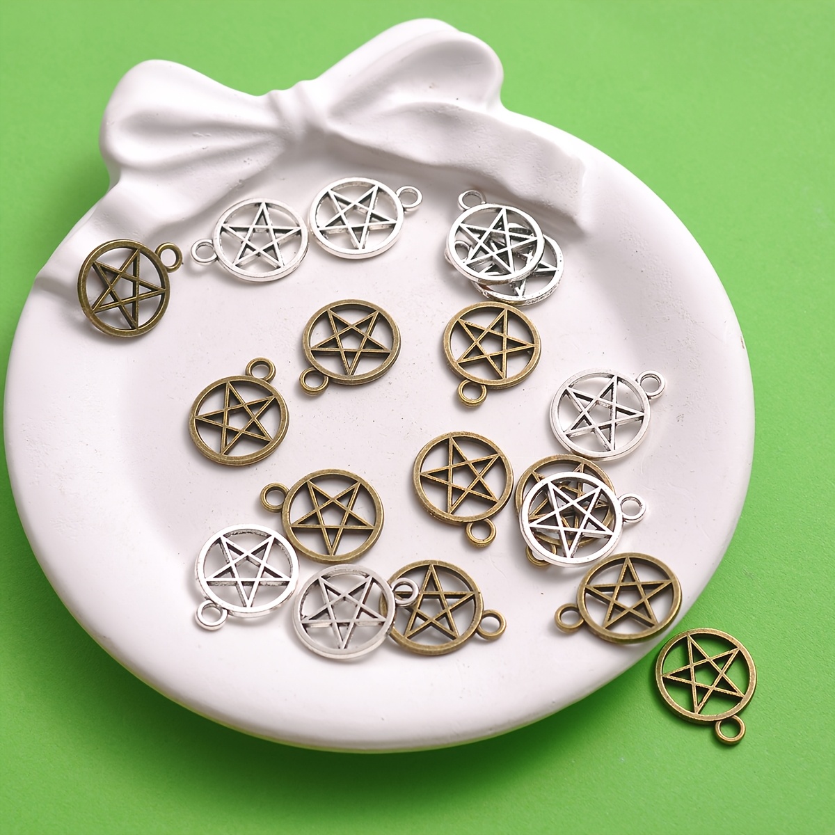 30pcs Retro Distressed Pentagram Pendants for DIY Jewellery